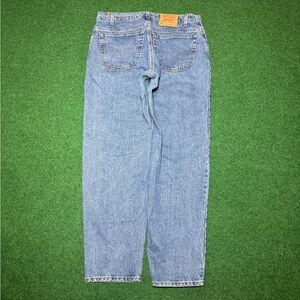 Vintage Levi’s 560 Loose Baggy USA Made 38x32 Medium Wash Wide Leg Jeans